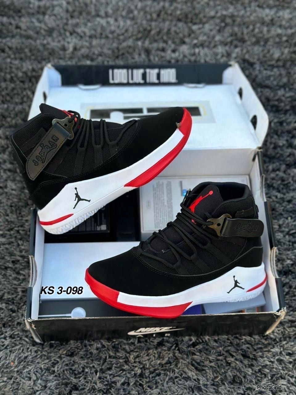 Gray helmet for bikers